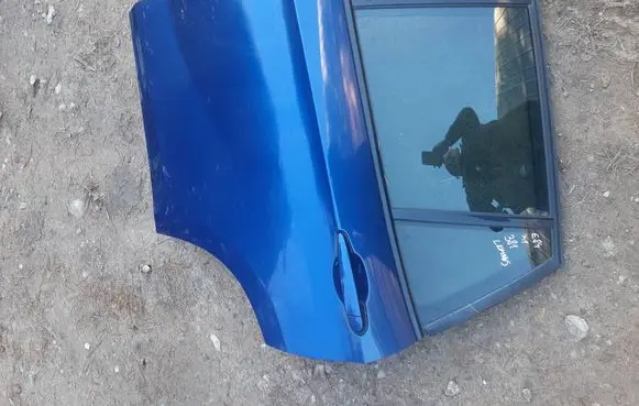 Rear door