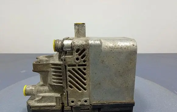 Volkswagen Touareg I Auxiliary pre-heater (Webasto) 7L6815071B