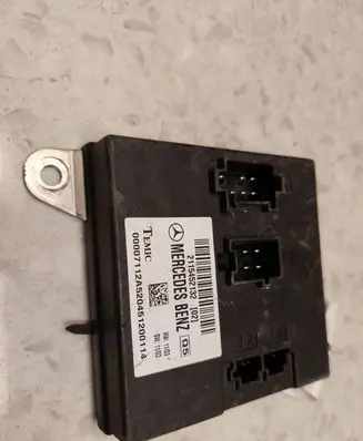 Mercedes-Benz E W211 Comfort/convenience module 2115452132