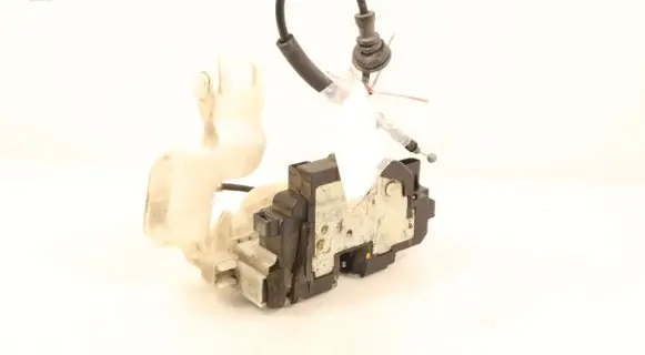 KIA Ceed Front door lock 0210L