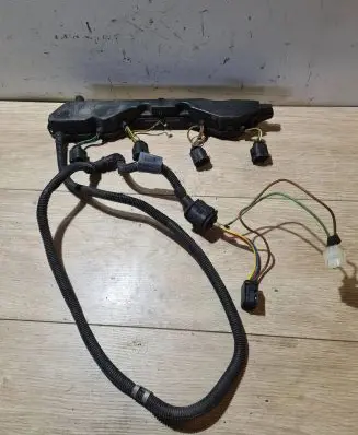 Engine installation wiring loom
