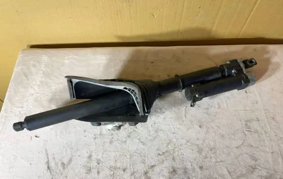 BMW 4 F36 Gran coupe Tailgate/trunk strut/damper 2586401