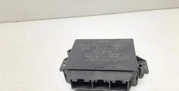 Volvo V70 Parking PDC control unit/module 30682548