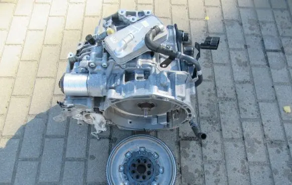 Volkswagen Multivan T7 Automatic gearbox UJV