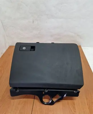 Volkswagen PASSAT B6 Glove box 3C1857114 P0108394 T0024226