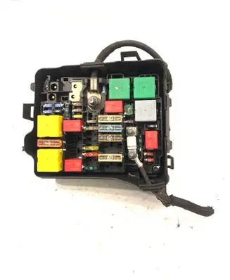 Peugeot 208 Fuse box set 452585006