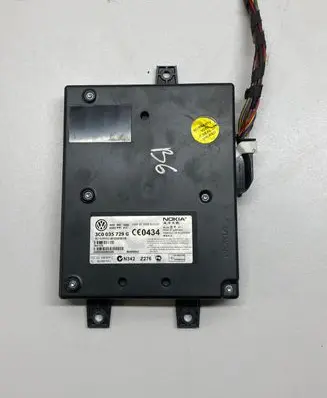 Volkswagen PASSAT B6 Bluetooth control unit module 3C0035729G