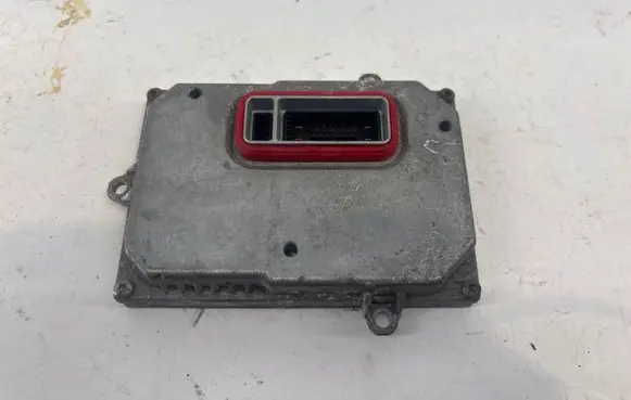 Audi A3 S3 8P Headlight ballast module Xenon 8E0941329A 1307329154 10EEG070410