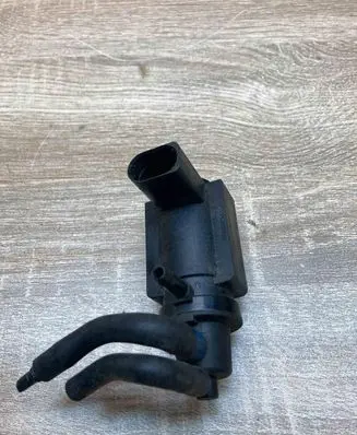 Audi A6 S6 C6 4F Turbo solenoid valve 059906628B 70101900