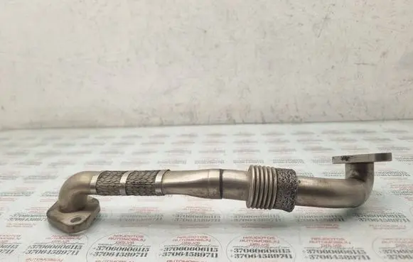 Volkswagen Golf Plus EGR valve line/pipe/hose 03G131521F