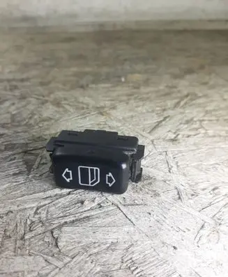 Mercedes-Benz E W124 Electric window control switch 1248204510KZ