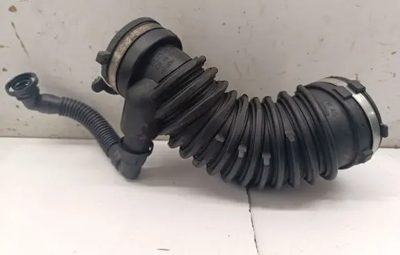 Audi A3 8Y Turbo air intake inlet pipe/hose 3Q0129656H
