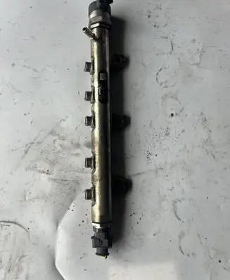 Dodge Nitro Fuel main line pipe 0281002712 0281002937 0445214119