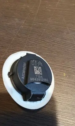 Peugeot 208 Airbag deployment crash/impact sensor 9843912180