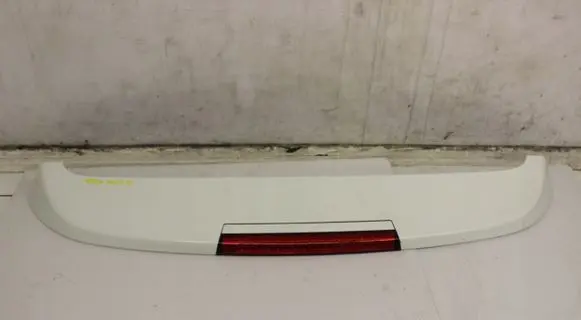 Hyundai Santa Fe Tailgate/trunk spoiler 872102B000