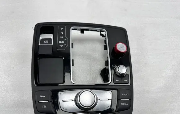 Audi A6 S6 C7 4G Head unit multimedia control 4G1919610F 4G1919610