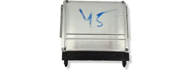 Volvo S60 Engine control unit/module 0261207712 08675760A
