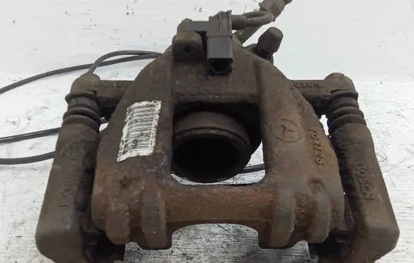 Volkswagen Crafter Rear brake caliper 04126