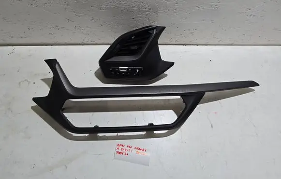 BMW 1 F40 Panel trim 9418766