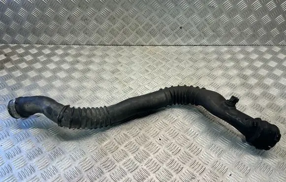 Intercooler hose/pipe