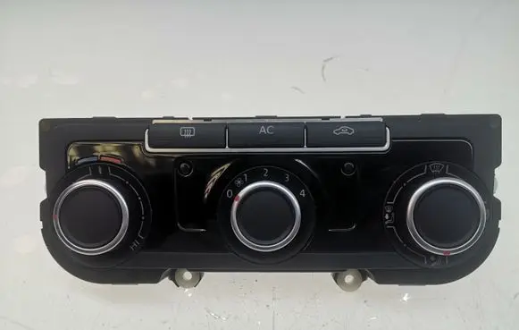 Volkswagen Golf VI Climate control unit 7N0907426AM