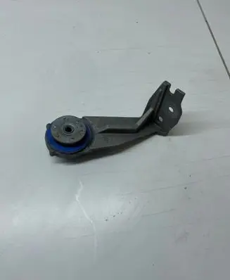 Peugeot 308 Radiator mount bracket 9803778880