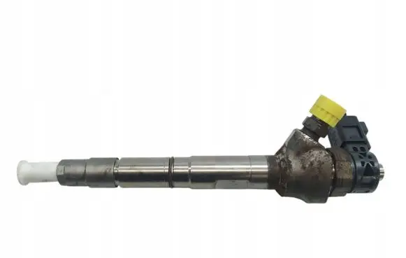 Volkswagen Touran III Fuel injector 0445110469