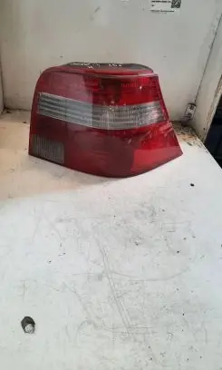 Volkswagen Golf IV Rear/tail lights 11A197B