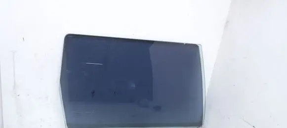 Volvo V70 Rear door window glass