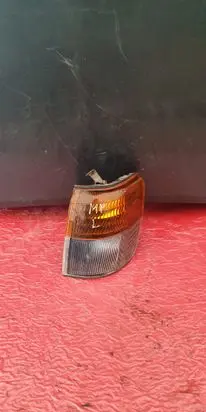 Mitsubishi Pajero Front indicator light 21037746