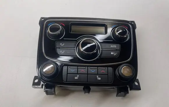 Jaguar F-Pace Climate control unit JX6318D687BA JX63BA
