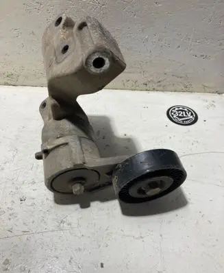 Opel Astra G Generator/alternator bracket 90571112