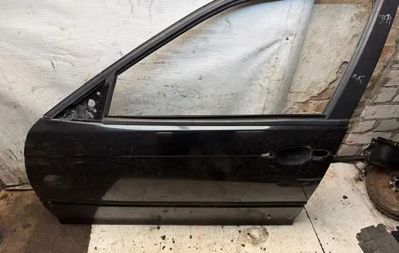 BMW 3 E46 Front door
