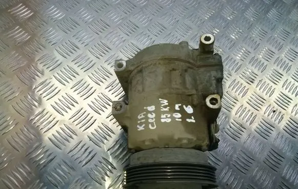 KIA Ceed Air conditioning (A/C) compressor (pump) EJHA 0524 F500AN8CA03