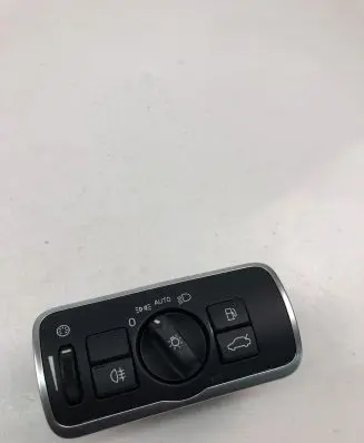 Volvo XC60 Light switch 31443839