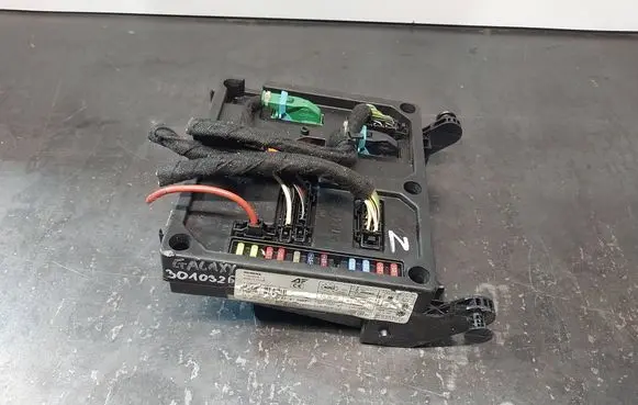 Ford Galaxy Comfort/convenience module 7M3962258AG 4M2114B205BA