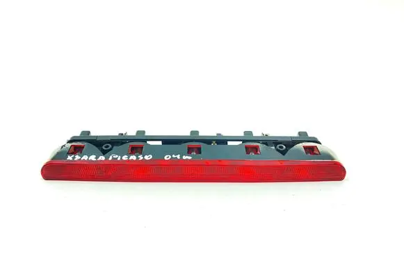 Citroen Xsara Picasso Third/center stoplight SAEU96DOT