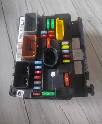 Citroen C3 BSM Control unit 9667199680