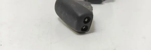 Windshield washer spray nozzle