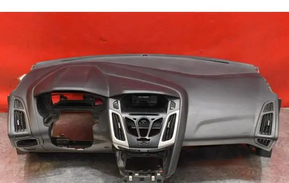 Ford Focus Dashboard 