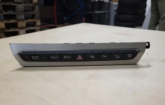 Audi Q7 4M Other switches/knobs/shifts 4M0925301B
