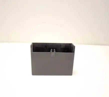Jaguar XK8 - XKR Fuse box cover LJA6735AB