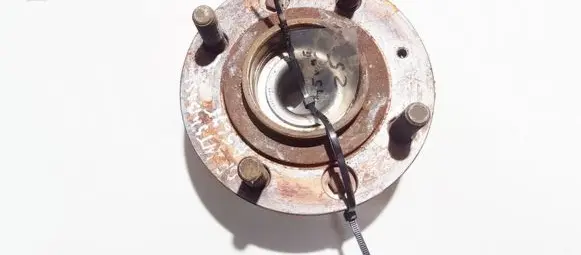 Mitsubishi Space Star Rear wheel hub