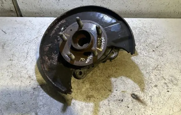 Opel Insignia A Front wheel hub