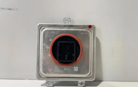BMW X3 G01 LED ballast control module 5A0AFC0 9850445