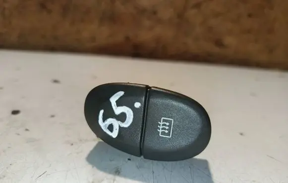 Renault Scenic I Windscreen/window heater switch 432965B