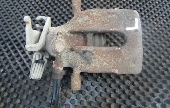 Volvo S40, V40 Rear brake caliper 