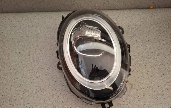 Mini One - Cooper F56 F55 Headlight/headlamp 8738652 90169274 A8873865202