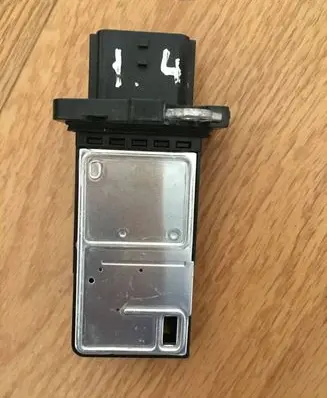 Nissan Note (E11) Mass air flow meter 226807S000