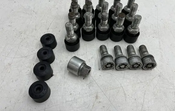 Audi A3 S3 8V Nuts/bolts 